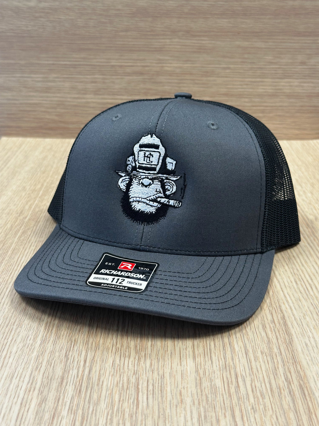 Stretch in Grey/Black Snapback